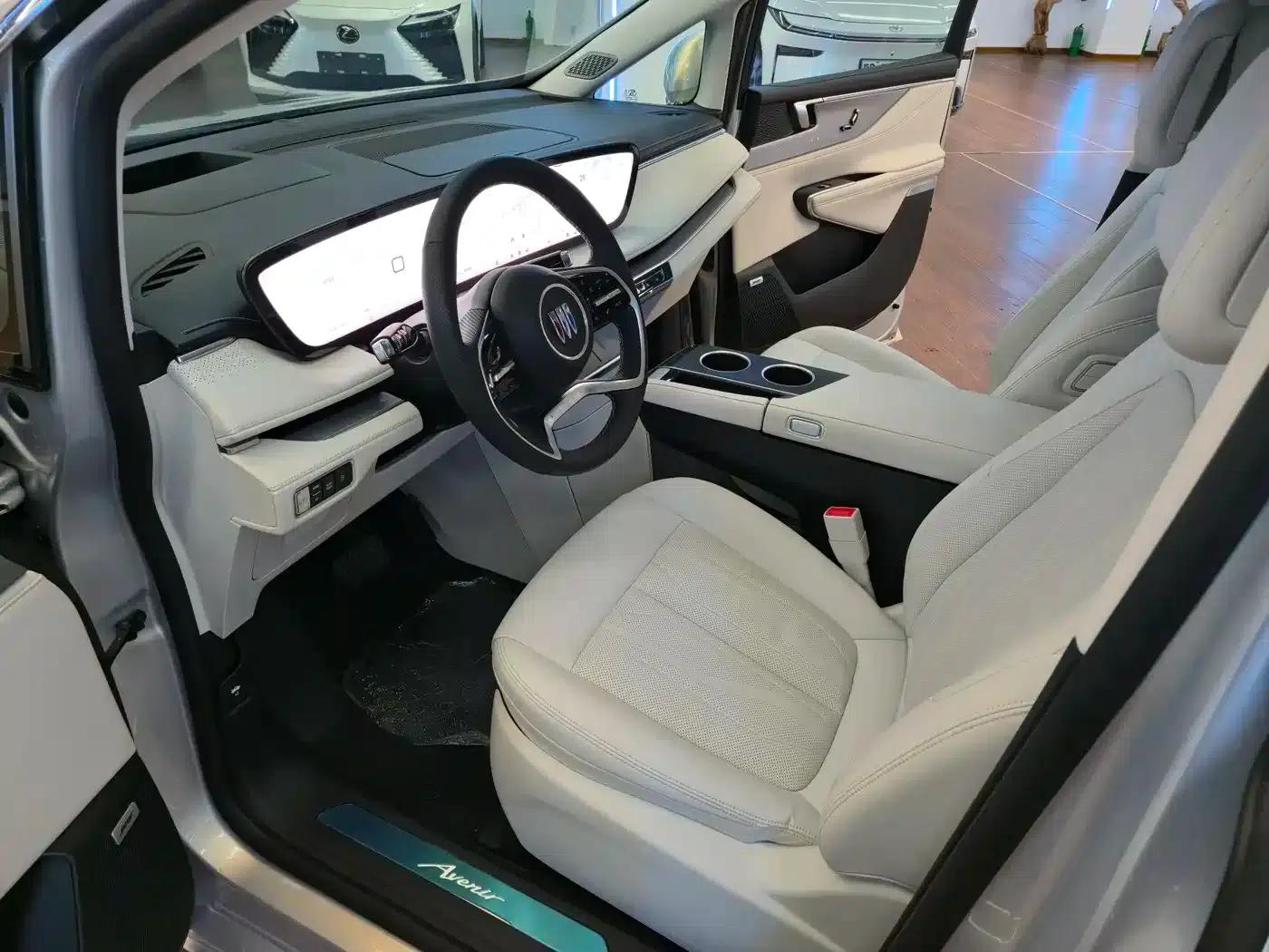 Buick GL8 PHEV 2024 Luxury Edition 7-seater — миниатюра 10