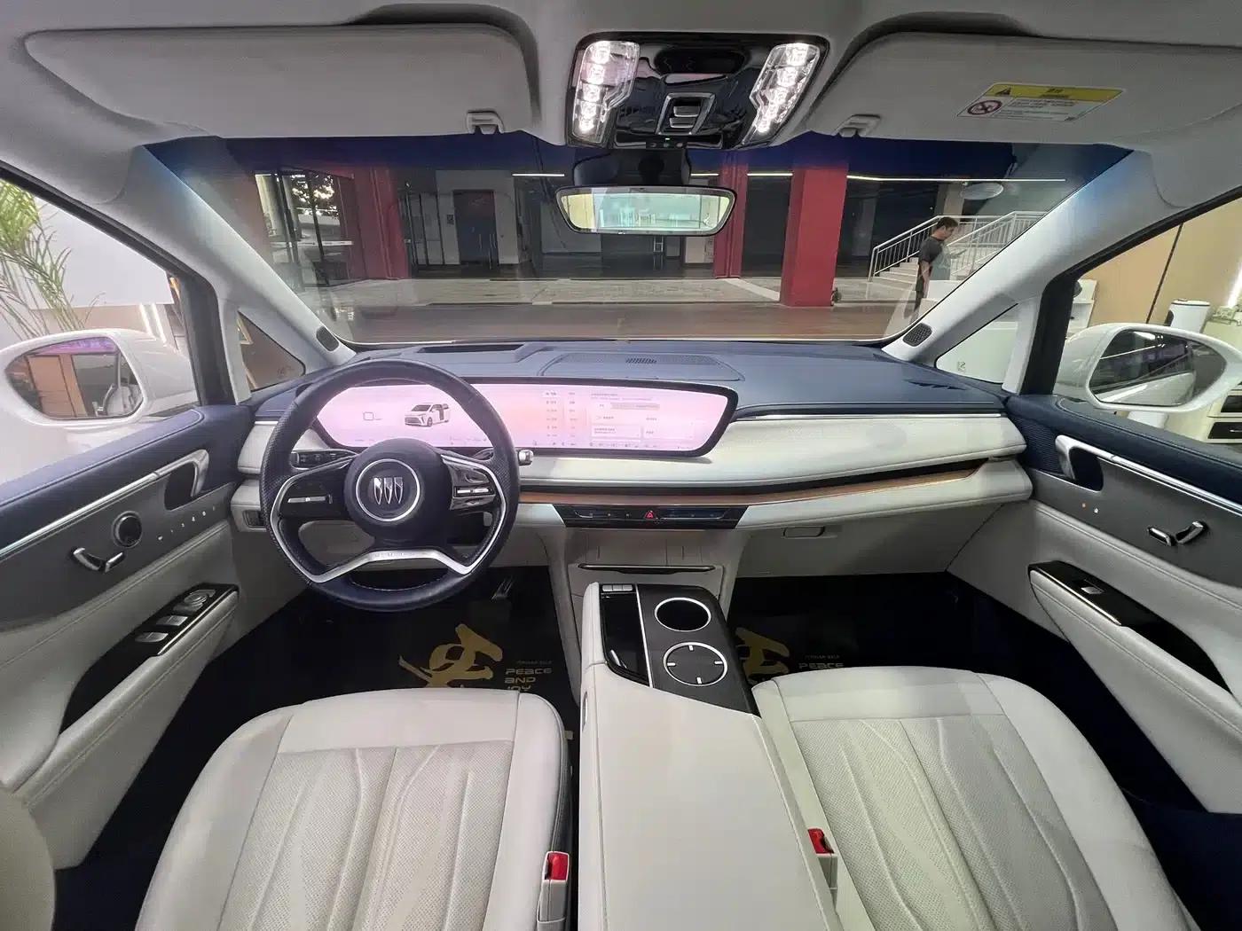 Buick GL8 PHEV 2024 Luxury Edition 6-seater — миниатюра 11