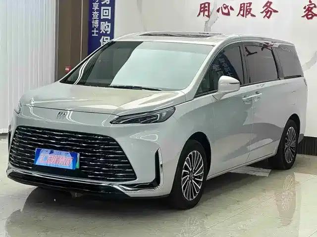Buick GL8 PHEV 2025 Land Cruiser First Edition