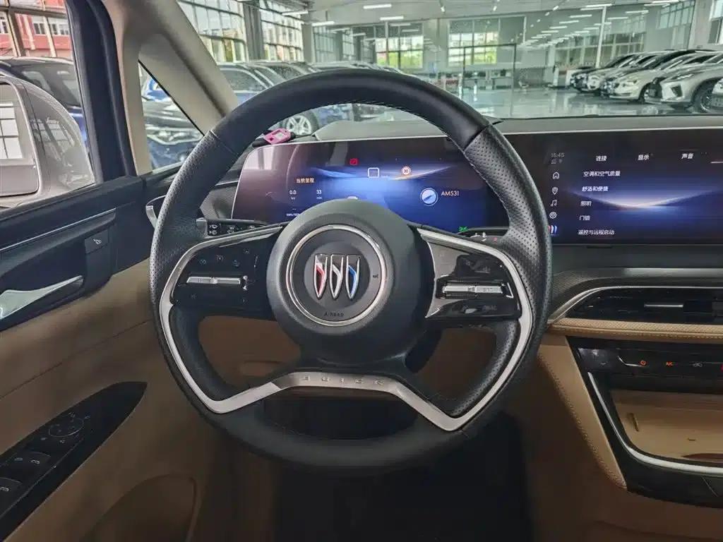Buick GL8 PHEV 2025 Land Cruiser Premium Edition — миниатюра 19