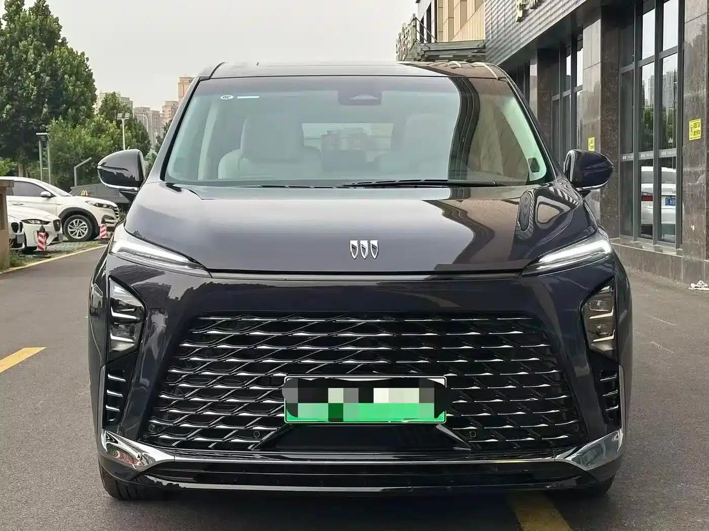 Buick GL8 PHEV 2026 Luxury Edition — миниатюра 2