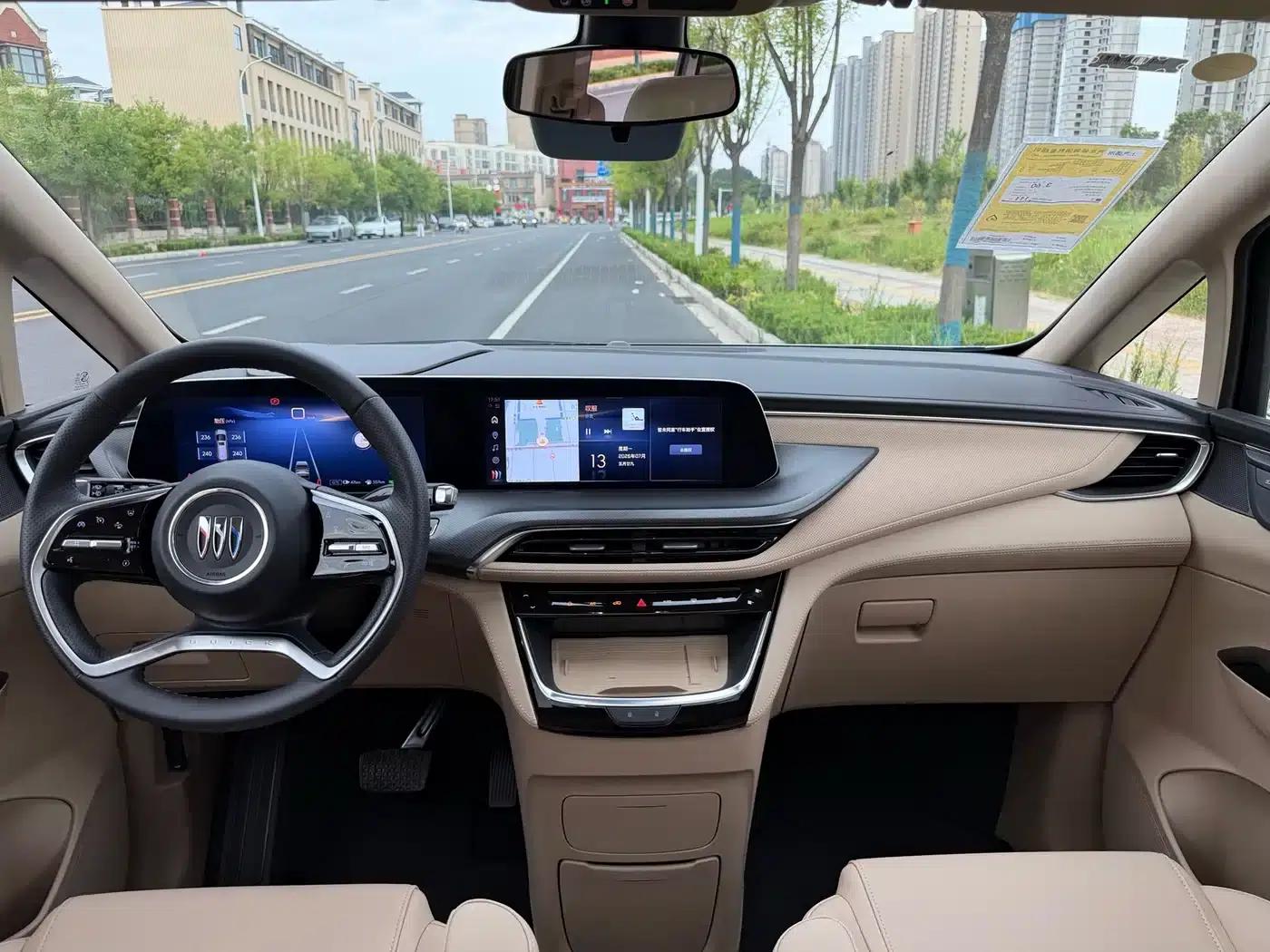 Buick GL8 PHEV 2025 Land Cruiser Premium Edition — миниатюра 8