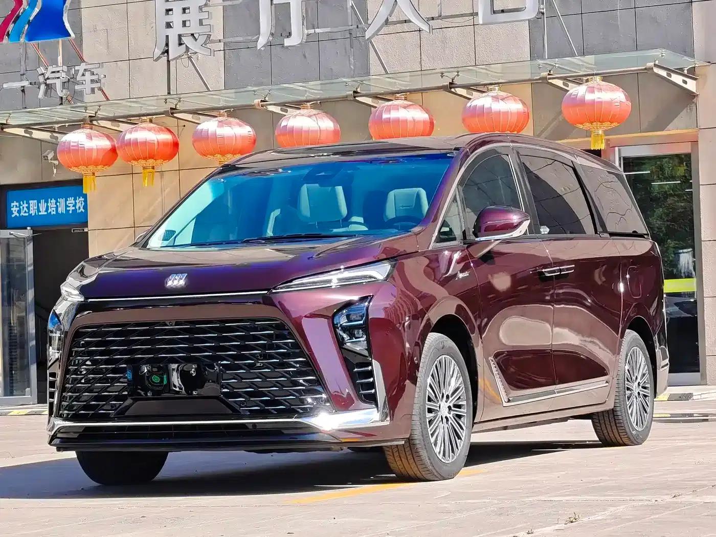 Buick GL8 PHEV 2024 Luxury Edition 7-seater — миниатюра 1