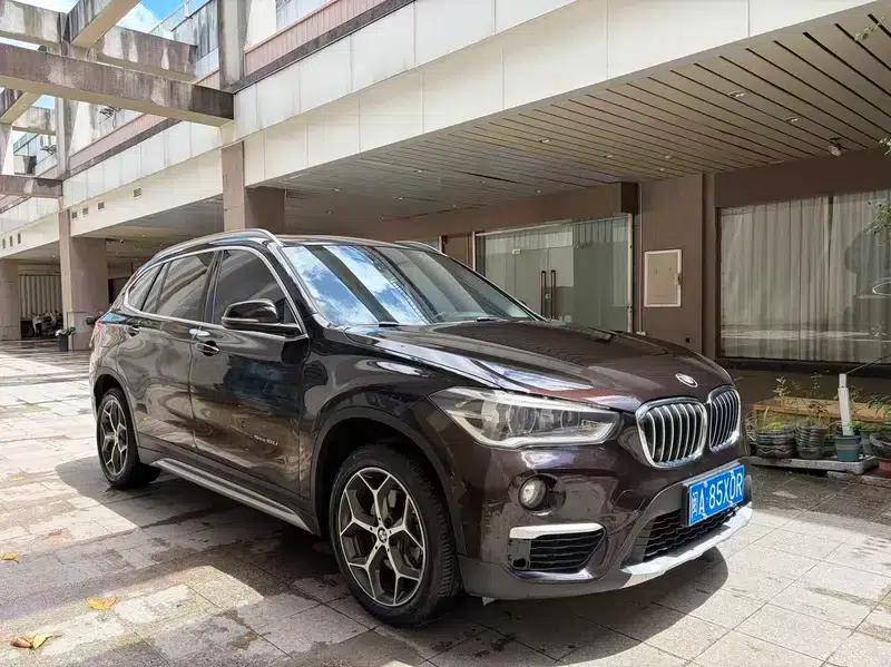 BMW X1 2018 sDrive18Li Premium — миниатюра 3