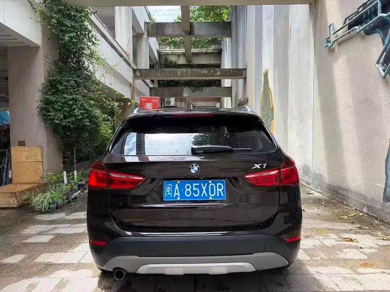 BMW X1 2018 sDrive18Li Premium — миниатюра 5