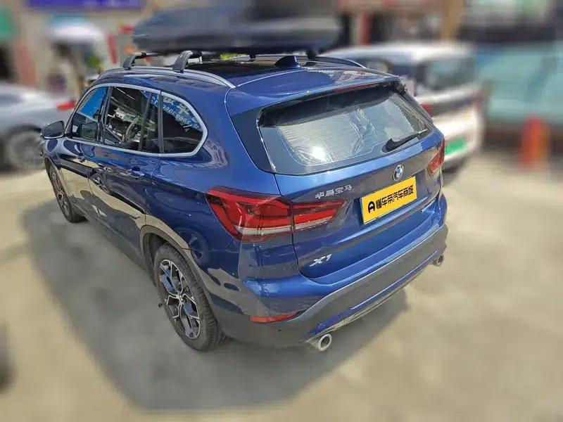 BMW X1 2022 sDrive25Li Leading Edition — миниатюра 6