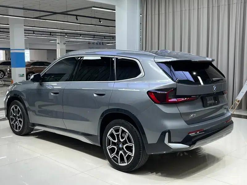 BMW X1 2023 sDrive25Li M Sport Package — миниатюра 4