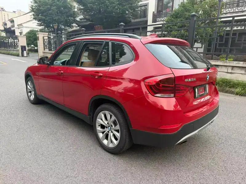BMW X1 2013 sDrive18i Leading Edition — миниатюра 4