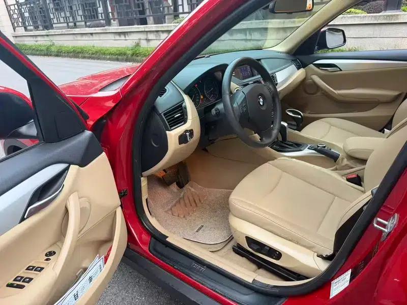 BMW X1 2013 sDrive18i Leading Edition — миниатюра 10