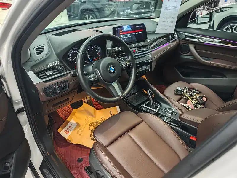 BMW X1 2020 xDrive25Li Premium — миниатюра 8