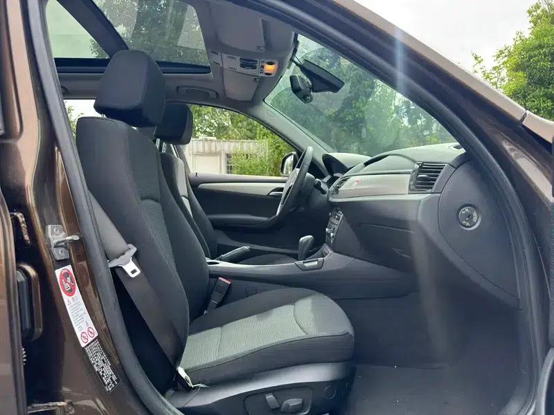 BMW X1 2013 sDrive18i Fashion Edition — миниатюра 13