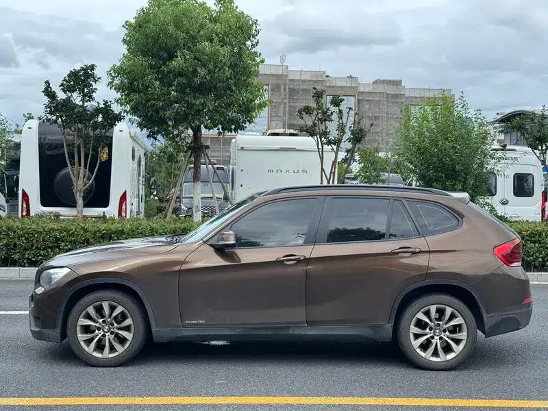 BMW X1 2013 sDrive18i Fashion Edition — миниатюра 4