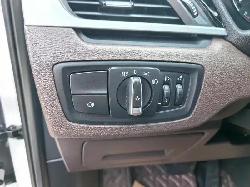 BMW X1 2022 sDrive20Li Premium — миниатюра 15