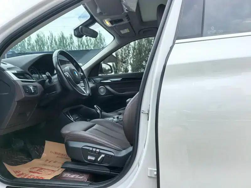 BMW X1 2022 sDrive20Li Premium — миниатюра 16