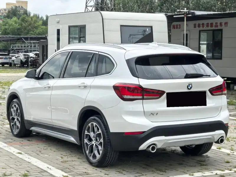 BMW X1 2022 sDrive20Li Premium — миниатюра 4