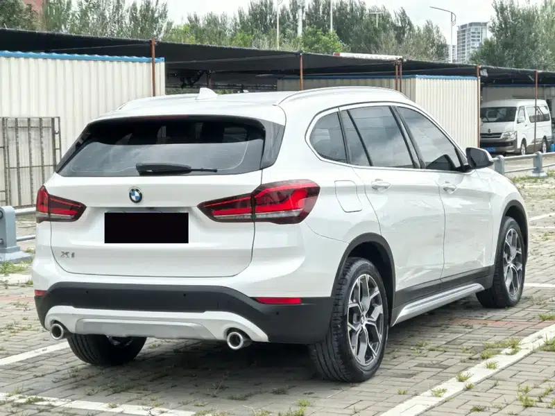 BMW X1 2022 sDrive20Li Premium — миниатюра 6