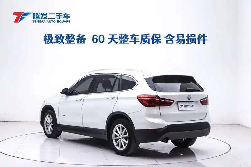 BMW X1 2018 sDrive18Li Fashion Edition — миниатюра 3