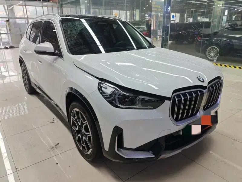 2023 BMW X1 sDrive25Li X Design Package — миниатюра 2