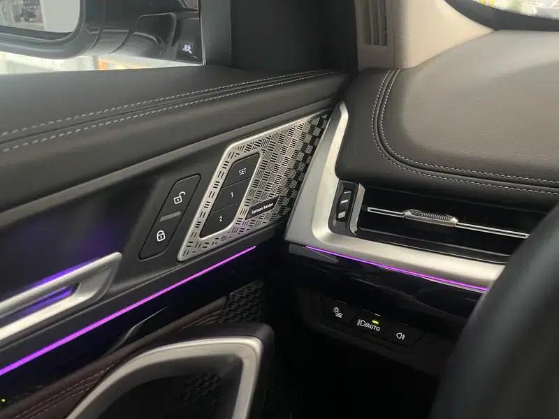 BMW X1 2023 sDrive25Li M Sport Package — миниатюра 11