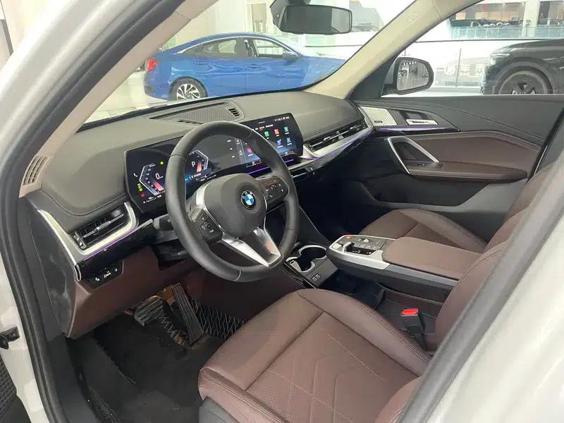 BMW X1 2023 sDrive25Li M Sport Package — миниатюра 12