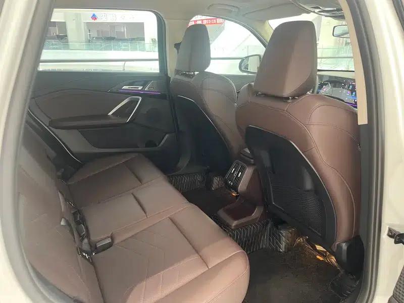 BMW X1 2023 sDrive25Li M Sport Package — миниатюра 14