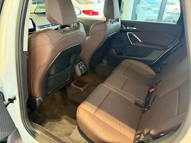 BMW X1 2025 sDrive25Li X Design Package — миниатюра 9