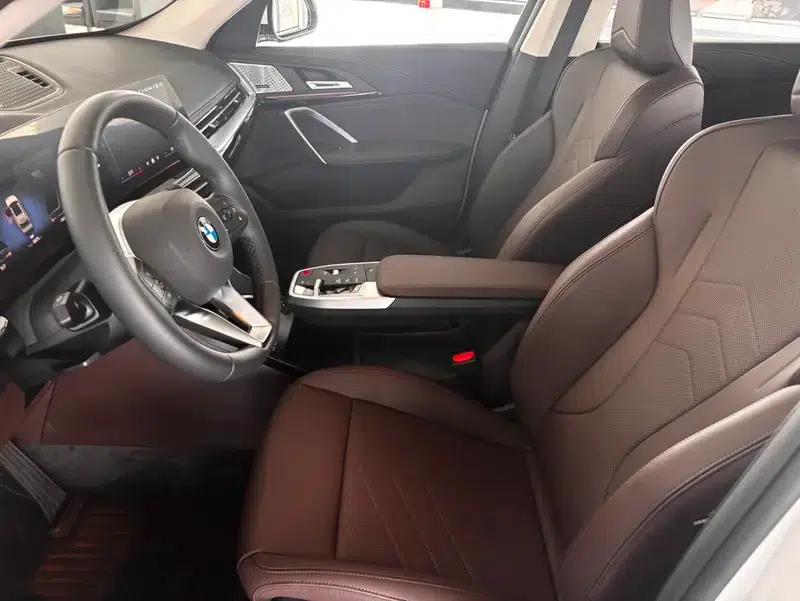 BMW X1 2025 sDrive25Li X Design Package — миниатюра 12