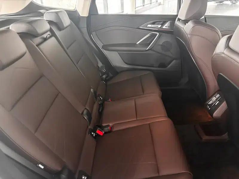 BMW X1 2025 sDrive25Li X Design Package — миниатюра 13