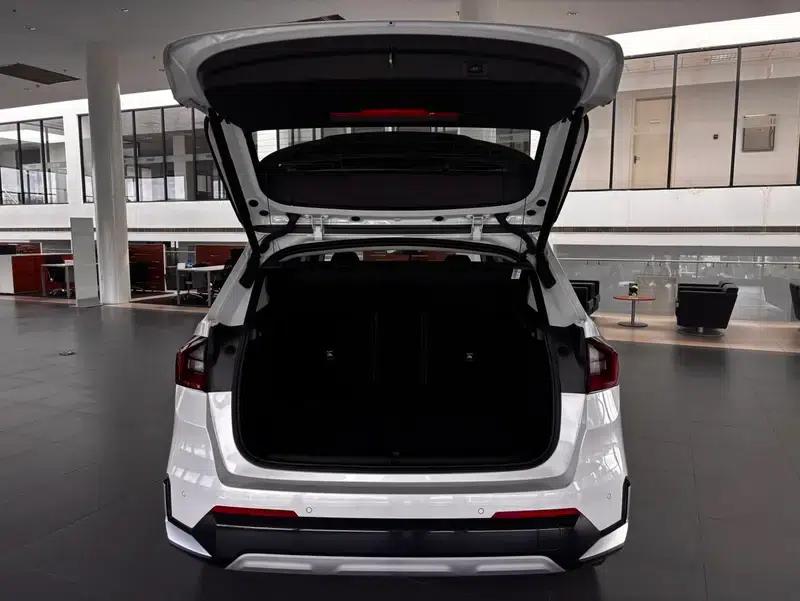 BMW X1 2025 sDrive25Li X Design Package — миниатюра 15