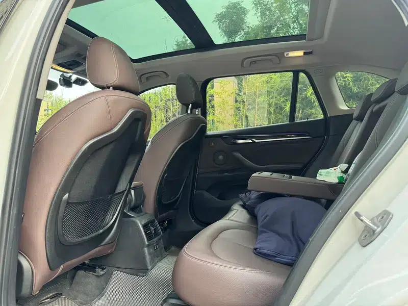 BMW X1 2020 xDrive25Li Premium — миниатюра 9