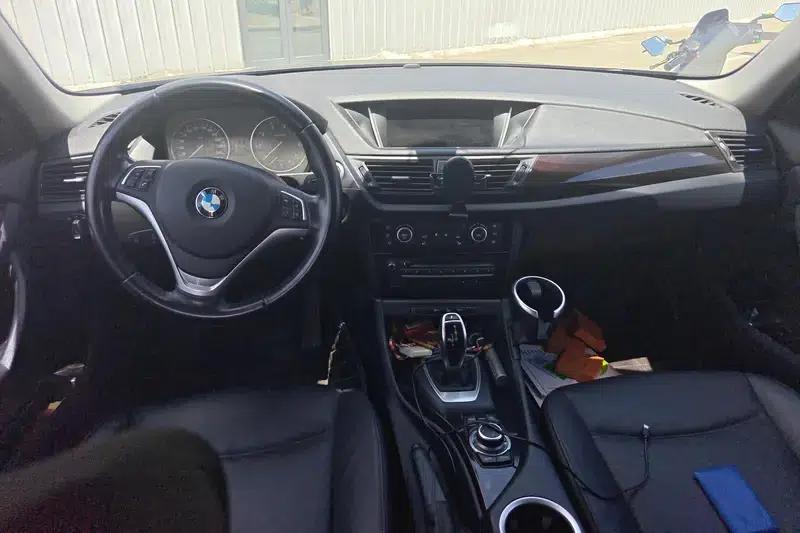 BMW X1 2013 xDrive20i X Design Package — миниатюра 13