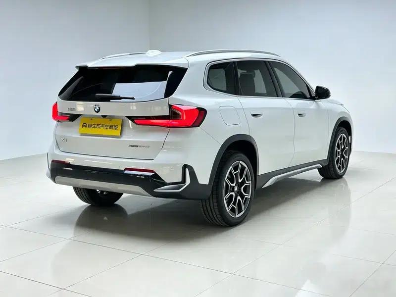 2023 BMW X1 sDrive25Li X Design Package — миниатюра 7