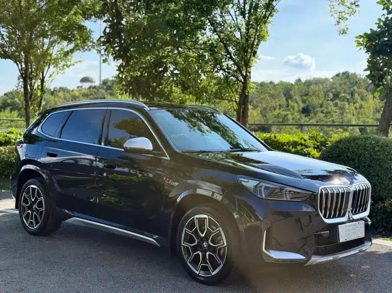 2023 BMW X1 sDrive25Li X Design Package — миниатюра 3
