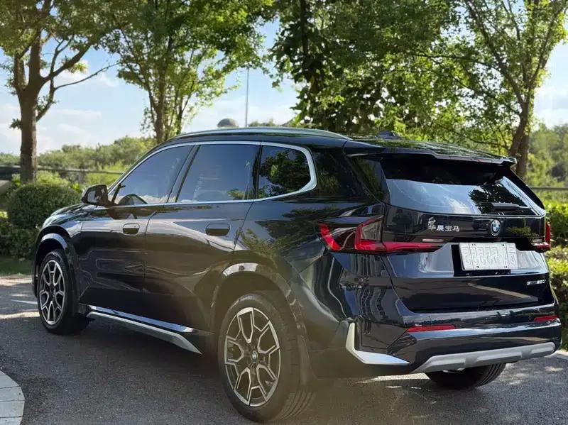 2023 BMW X1 sDrive25Li X Design Package — миниатюра 4