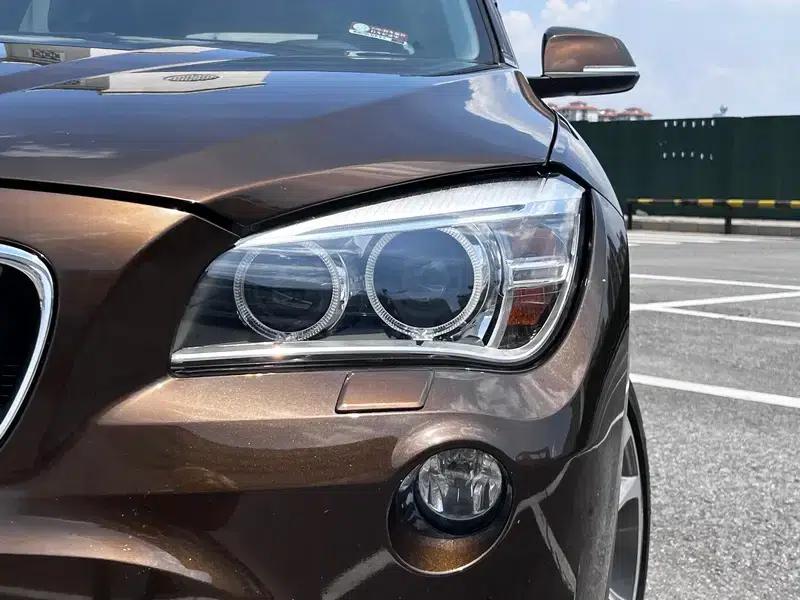 BMW X1 2015 sDrive18i Leading Upgrade Edition — миниатюра 9
