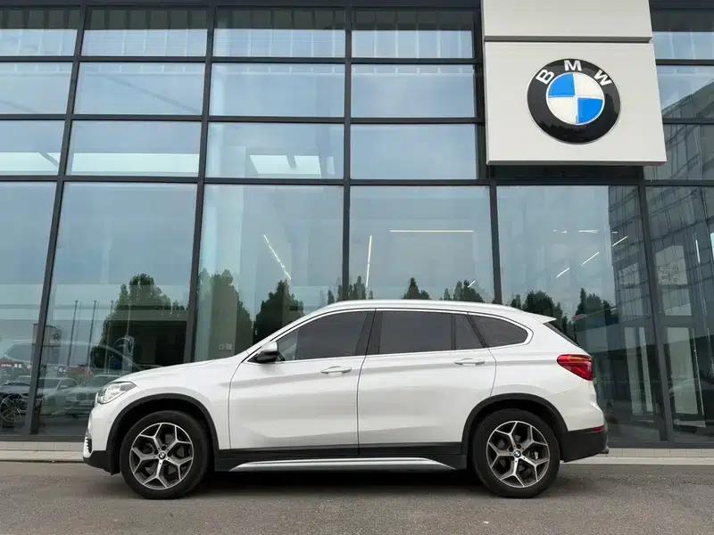 BMW X1 2019 sDrive18Li Premium — миниатюра 3