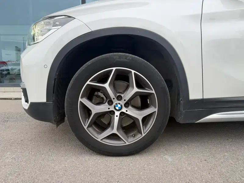 BMW X1 2019 sDrive18Li Premium — миниатюра 6