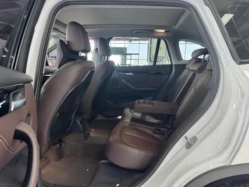 BMW X1 2019 xDrive20Li Premium — миниатюра 21