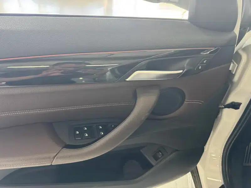 BMW X1 2019 xDrive20Li Premium — миниатюра 23