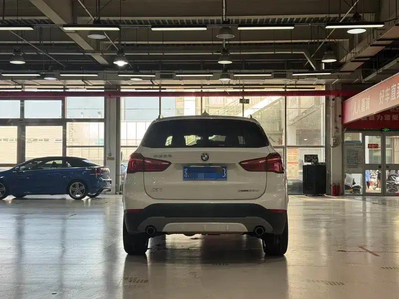 BMW X1 2019 xDrive20Li Premium — миниатюра 5