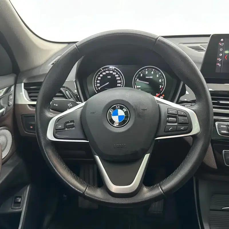 BMW X1 2022 sDrive20Li Fashion Edition — миниатюра 13