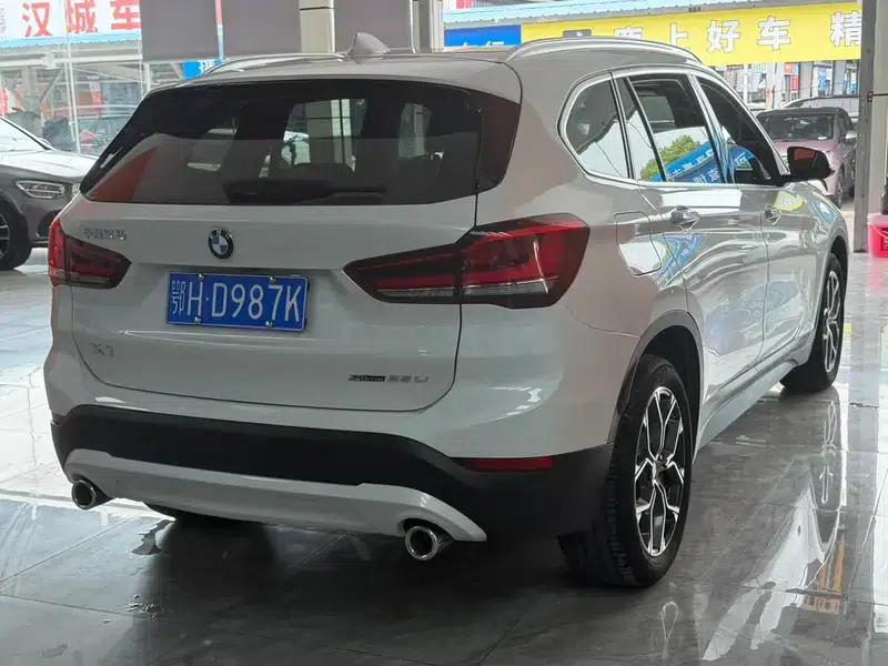 BMW X1 2022 sDrive25Li Leading Edition — миниатюра 5