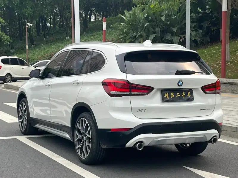 BMW X1 2021 xDrive25Li Premium — миниатюра 5