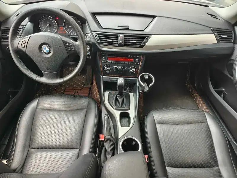 BMW X1 2012 sDrive18i Luxury — миниатюра 11