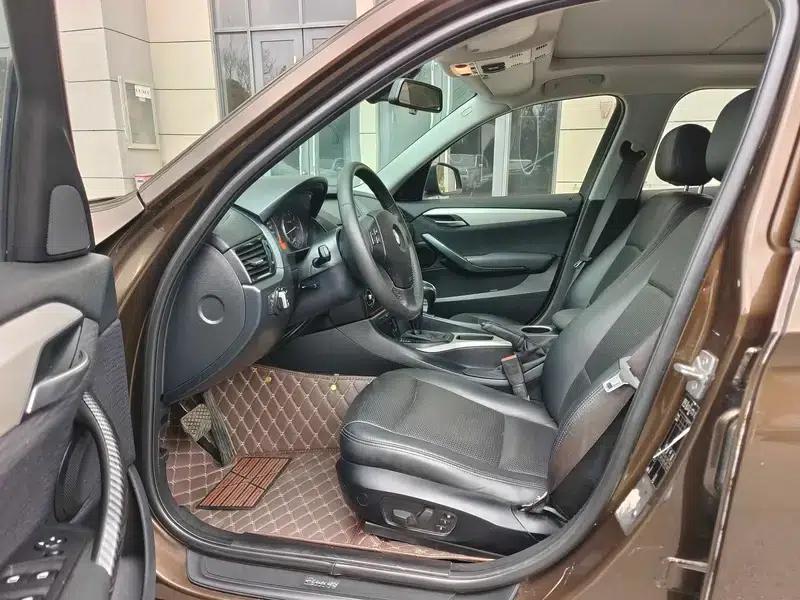 BMW X1 2012 sDrive18i Luxury — миниатюра 16
