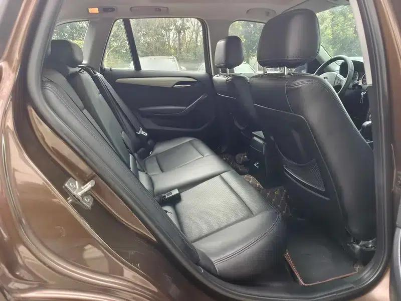 BMW X1 2012 sDrive18i Luxury — миниатюра 20