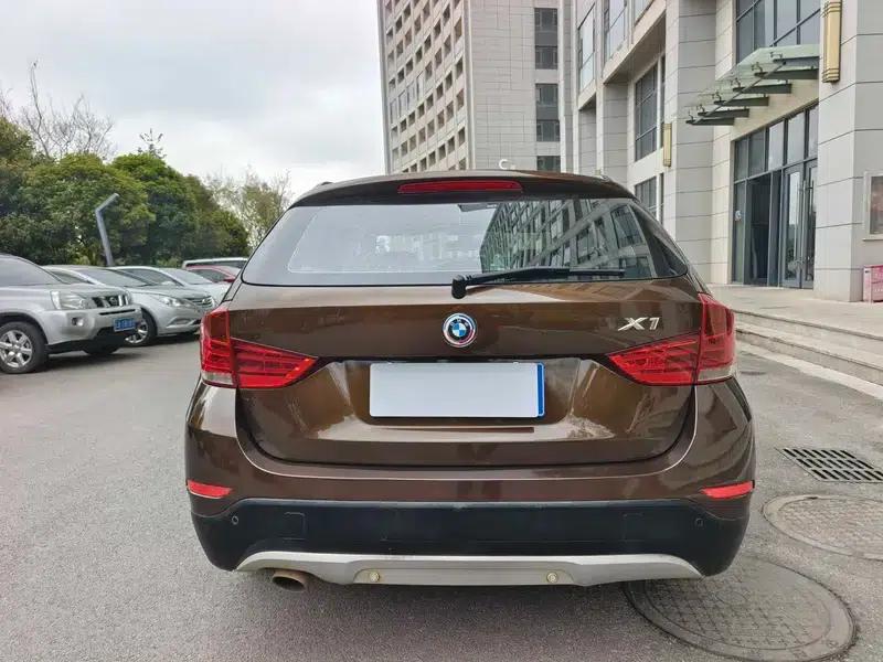 BMW X1 2012 sDrive18i Luxury — миниатюра 6