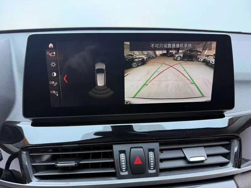 BMW X1 2021 sDrive20Li Fashion Edition — миниатюра 10
