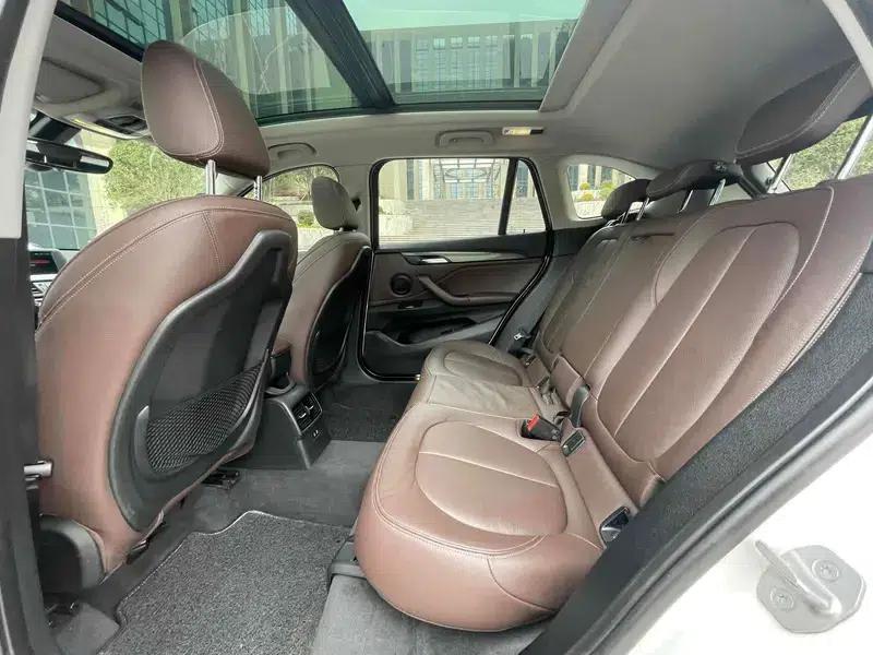 BMW X1 2019 sDrive18Li Premium — миниатюра 18