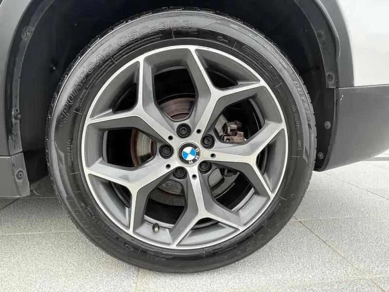 BMW X1 2019 sDrive18Li Premium — миниатюра 9